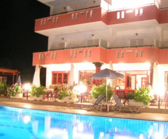 Knossos Aparthotel Panormos  Bagian luar foto