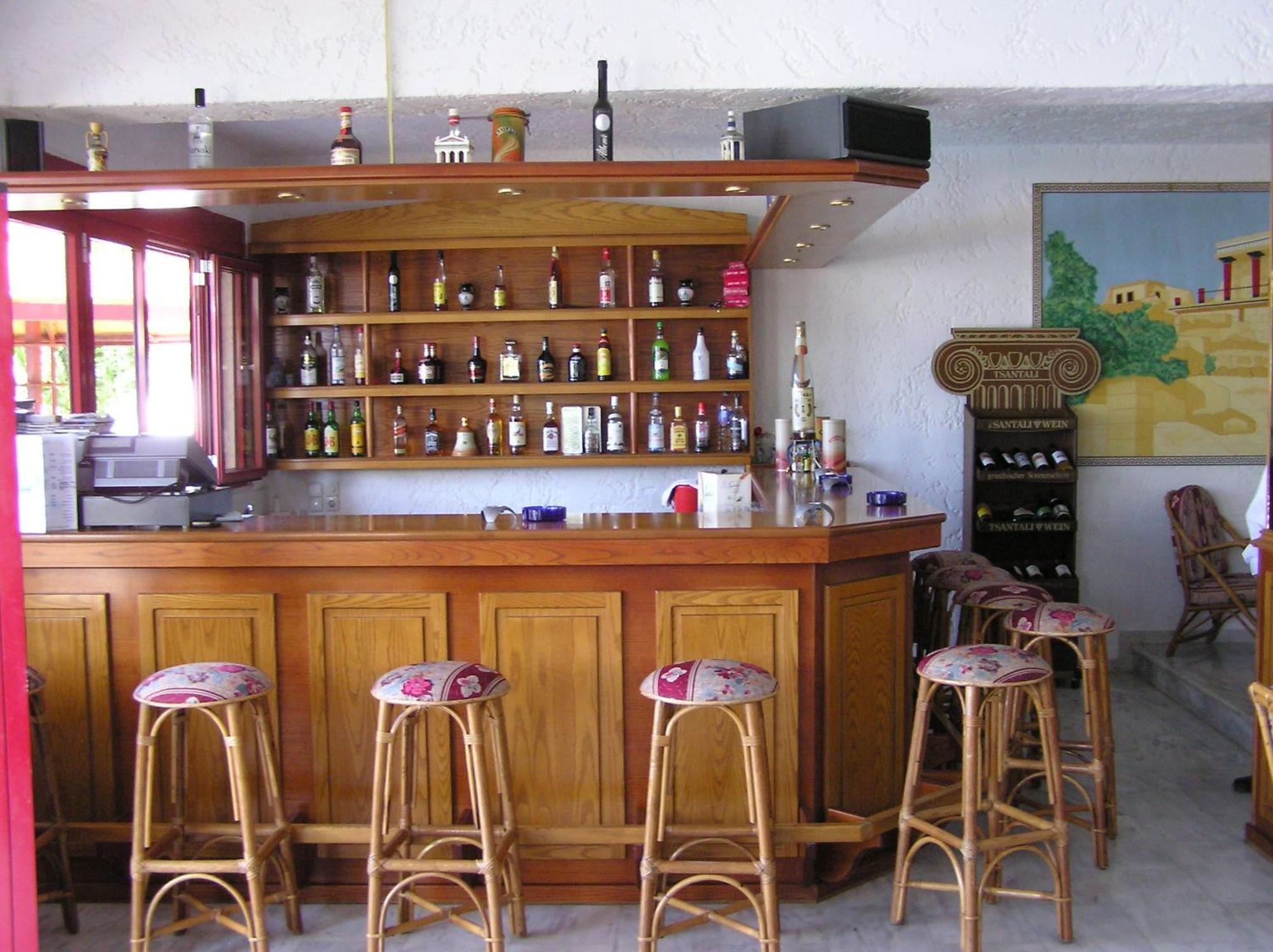 Knossos Aparthotel Panormos  Bagian luar foto