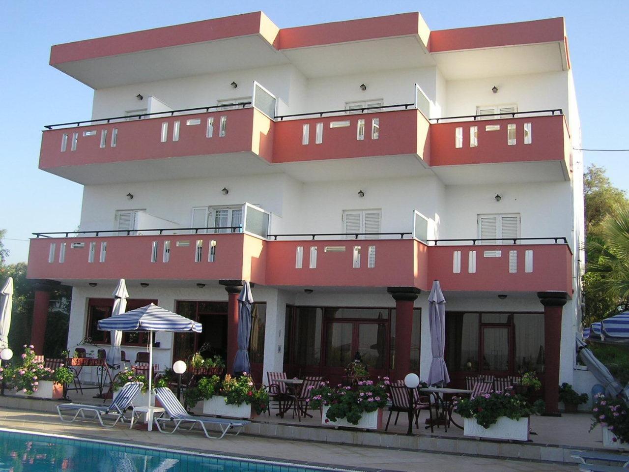 Knossos Aparthotel Panormos  Bagian luar foto